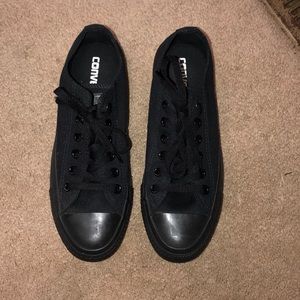 Black converse